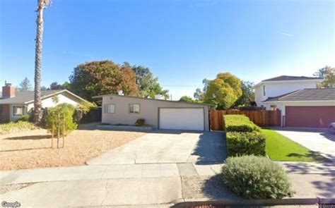 Detached house sells for $2.1 million in San Jose
